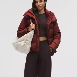 Lululemon Womens Wonderpuff winter jacket (cropped)